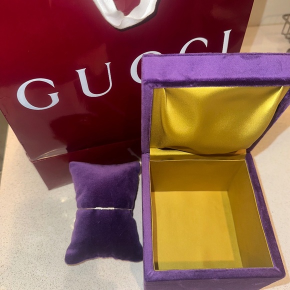 Diamond Gucci Tennis Bracelet - Picture 1 of 5
